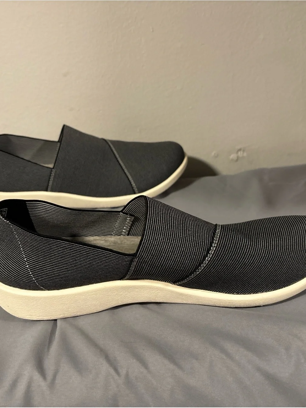 Cloudsteppers by Clarks breathable textured